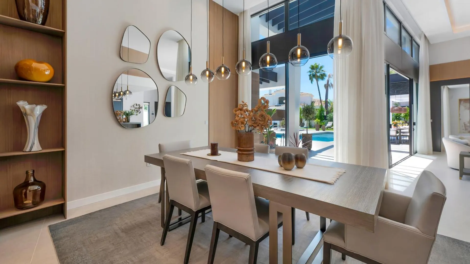 Vacation Marbella I Villa Thyma, Brand-New Villa, Swimming-Pool, Cinema Room And Bar, Minutes From The Marina And The Beach 0*,  إسبانيا