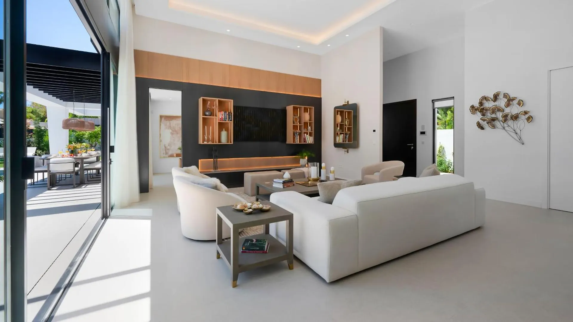 Vacation Marbella I Villa Thyma, Brand-New Villa, Swimming-Pool, Cinema Room And Bar, Minutes From The Marina And The Beach